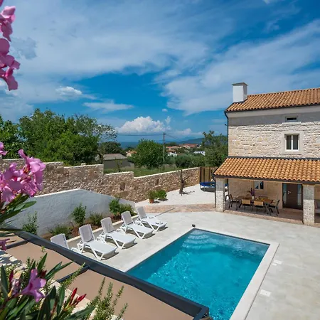 Villa Paola *