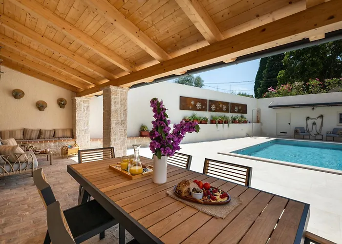 Villa Paola *